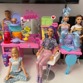 Набор игровой Barbie Экстра Туалетный столик с куклой и аксессуарами GYJ70: отзыв пользователя Детский Мир