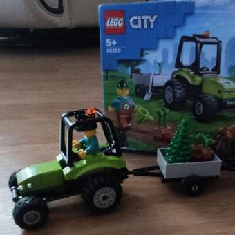 Конструктор LEGO Парковка трактора 60390: отзыв пользователя ДетМир