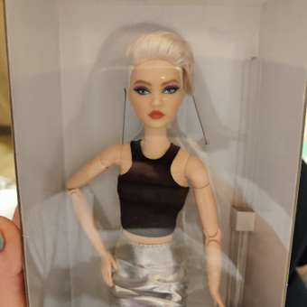 Кукла Barbie Looks c короткими волосами HCB78: отзыв пользователя ДетМир