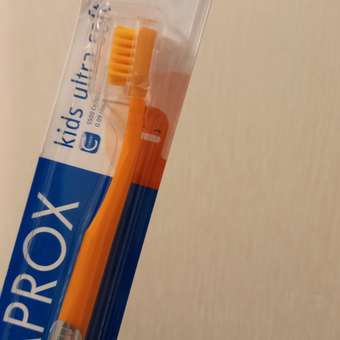 Зубная щетка Curaprox Детская Kids оранжевая: отзыв пользователя Детский Мир