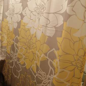 Штора для ванны Доляна «Большие цветы» 180×180 см полиэстер цвет жёлтый: отзыв пользователя Детский Мир
