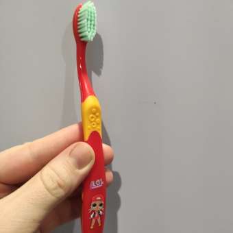Зубная щетка LONGA VITA Lol с 5лет в непрозрачной упаковке (Сюрприз) S-202: отзыв пользователя ДетМир