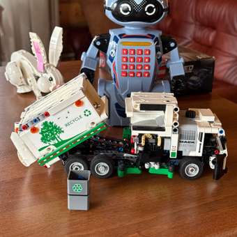 Конструктор LEGO Technic Электрический мусоровоз Mack: отзыв пользователя ДетМир