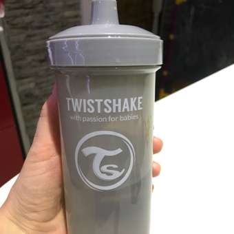 Поильник-непроливайка Twistshake Пастельный серый 360 мл 12 мес+: отзыв пользователя Детский Мир
