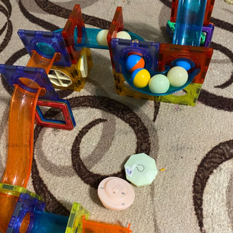 Магнитный конструктор Play Cool детский светящийся развивающий 80 деталей: отзыв пользователя Детский Мир
