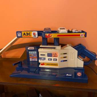 Игровой набор Пламенный мотор Парковка и заправочная станция две машинки: отзыв пользователя Детский Мир