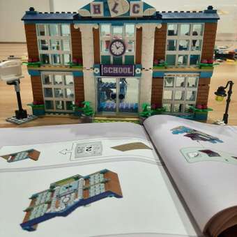 Конструктор LEGO Friends Школа Хартлейк Сити блочный: отзыв пользователя Детский Мир