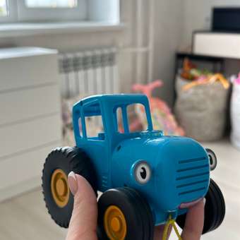 Игрушка Умка Каталка Синий трактор 347840: отзыв пользователя Детский Мир
