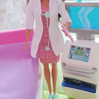 Набор игровой Barbie Клиника с куклой и аксессуарами GTN61: отзыв пользователя ДетМир
