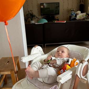 Стульчик для кормления Happy Baby из экокожи от 4 месяцев до 25 кг: отзыв пользователя Детский Мир