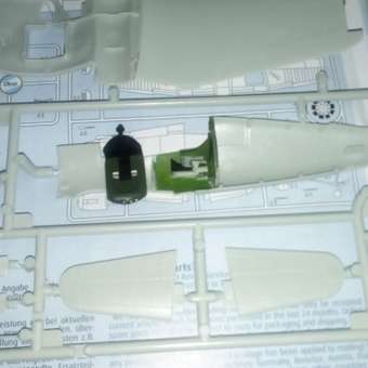 Сборная модель Revell Одноместный палубный истребитель F4U-4 Corsair: отзыв пользователя Детский Мир