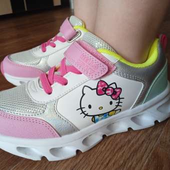 Кроссовки Hello Kitty с подсветкой: отзыв пользователя ДетМир
