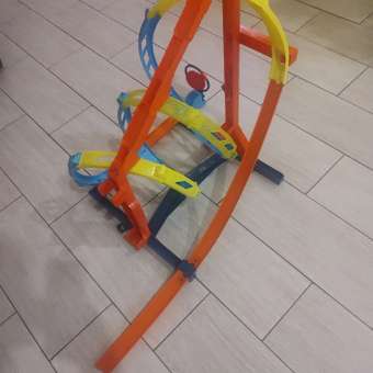 Трек Hot Wheels Бесконечная Спираль: отзыв пользователя Детский Мир
