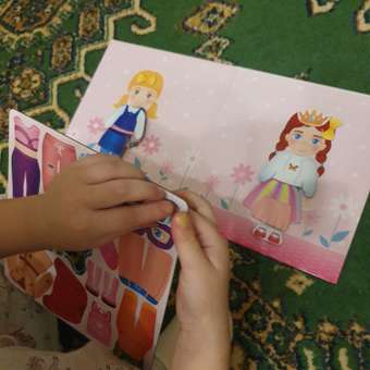 Развивающая магнитная игра Бигр Кукла Агата и Алиса одевашка УД73: отзыв пользователя Детский Мир