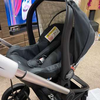 Коляска детская универсальная MOWbaby 3в1 ZOOMPU RA087 Silver Black: отзыв пользователя Детский Мир