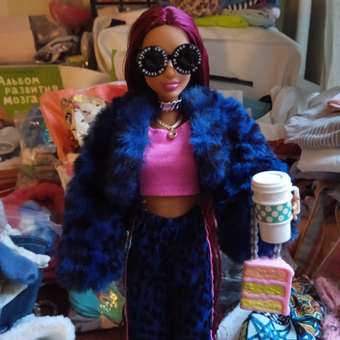 Кукла Barbie Экстра в синем спортивном костюме HHN09: отзыв пользователя Детский Мир