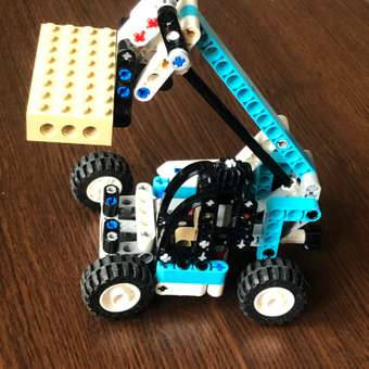Конструктор LEGO Technic Телескопический погрузчик 42133: отзыв пользователя Детский Мир