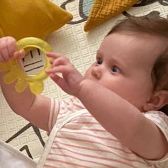 Прорезыватель BabyGo Рука: отзыв пользователя Детский Мир
