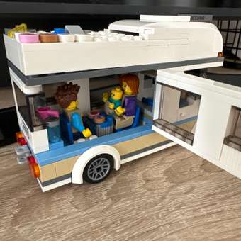 Конструктор LEGO City Great Vehicles Отпуск в доме на колесах 60283: отзыв пользователя ДетМир