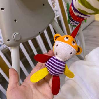 Игровая развивающая дуга SHARKTOYS на кроватку коляску с игрушками Лев: отзыв пользователя Детский Мир