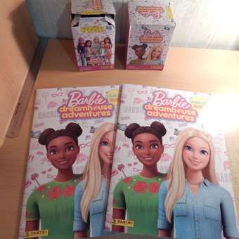 Бокс с наклейками Panini Барби Barbie Приключения в доме мечты 50 пакетиков: отзыв пользователя Детский Мир