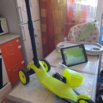 Самокат трехколесный Alfa Mini Buggy Boom с корзинкой и подстаканником лимонный флюр: отзыв пользователя Детский Мир
