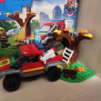 Конструктор LEGO City Спасательная пожарная машина: отзыв пользователя Детский Мир