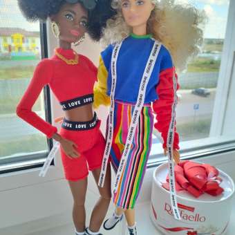 Кукла Barbie Экстра в радужном пальто GVR04: отзыв пользователя ДетМир