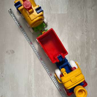 Железная дорога Форма Паровозик Ромашка с 2 вагонами длина состава 57 см: отзыв пользователя Детский Мир