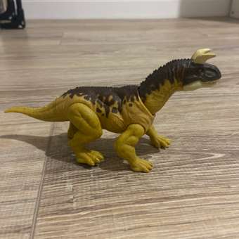 Фигурка Jurassic World Дикая стая Шрингазавр HCL84 Jurassic World: отзыв пользователя ДетМир