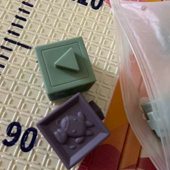 Кубики развивающие с пазами Zeimas IQ+ набор 12 шт мягкие тактильные игрушки пирамидка детская: отзыв пользователя Детский Мир