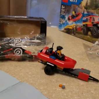 Конструктор LEGO City Fire Truck with Rescue Boat блочный: отзыв пользователя ДетМир