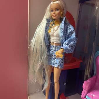 Кукла Barbie Экстра в джинсовой куртке HHN08: отзыв пользователя Детский Мир
