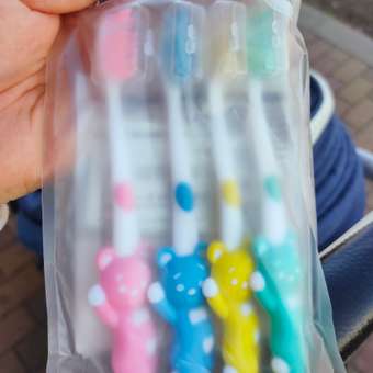 Зубные щетки для детей Uniglodis 4 шт разноцветные: отзыв пользователя Детский Мир