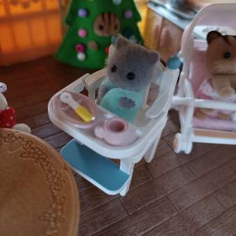 Набор Sylvanian Families "Стульчик для кормления малыша" (5221): отзыв пользователя Детский Мир