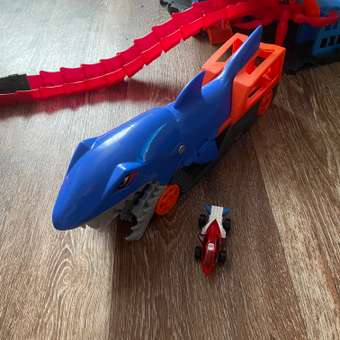 Игровой набор Hot Wheels Голодная акула 1:64: отзыв пользователя Детский Мир