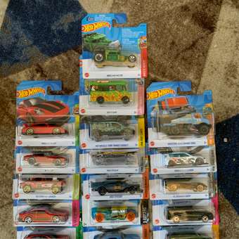 Серия базовых моделей автомобилей Hot Wheels в ассортименте купить по ...