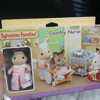 Набор Sylvanian Families Медсестра с аксессуарами (5094): отзыв пользователя ДетМир