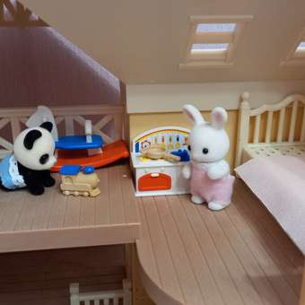 Набор Sylvanian Families Детская игровая комната с Пандой и Снежным кроликом 5709: отзыв пользователя Детский Мир