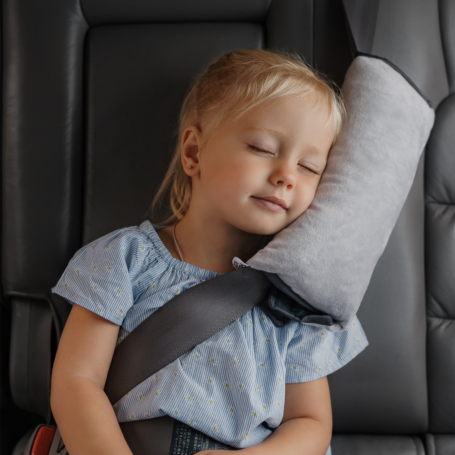 Подушка автомобильная ROXY-KIDS на ремень безопасности детская для путешествий в дорогу - фото 7