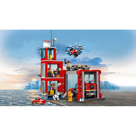 Конструктор LEGO City Fire Пожарное депо 60215 - фото 8