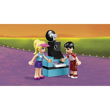 Конструктор LEGO Friends Парк развлечений: фургон с хот-догами (41129) - фото 9