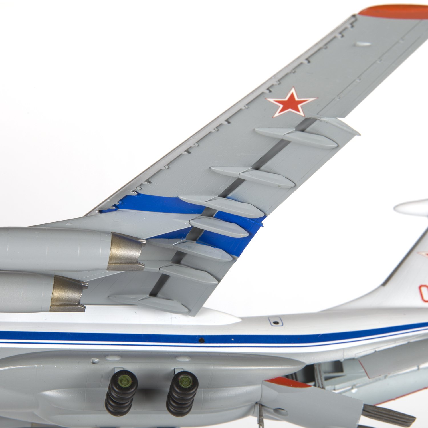 Модель сборная Звезда Самолёт ИЛ-76МД - фото 3